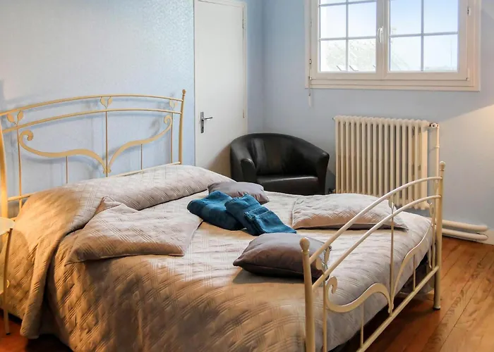 Awesome In With Wifi Surville (Manche)